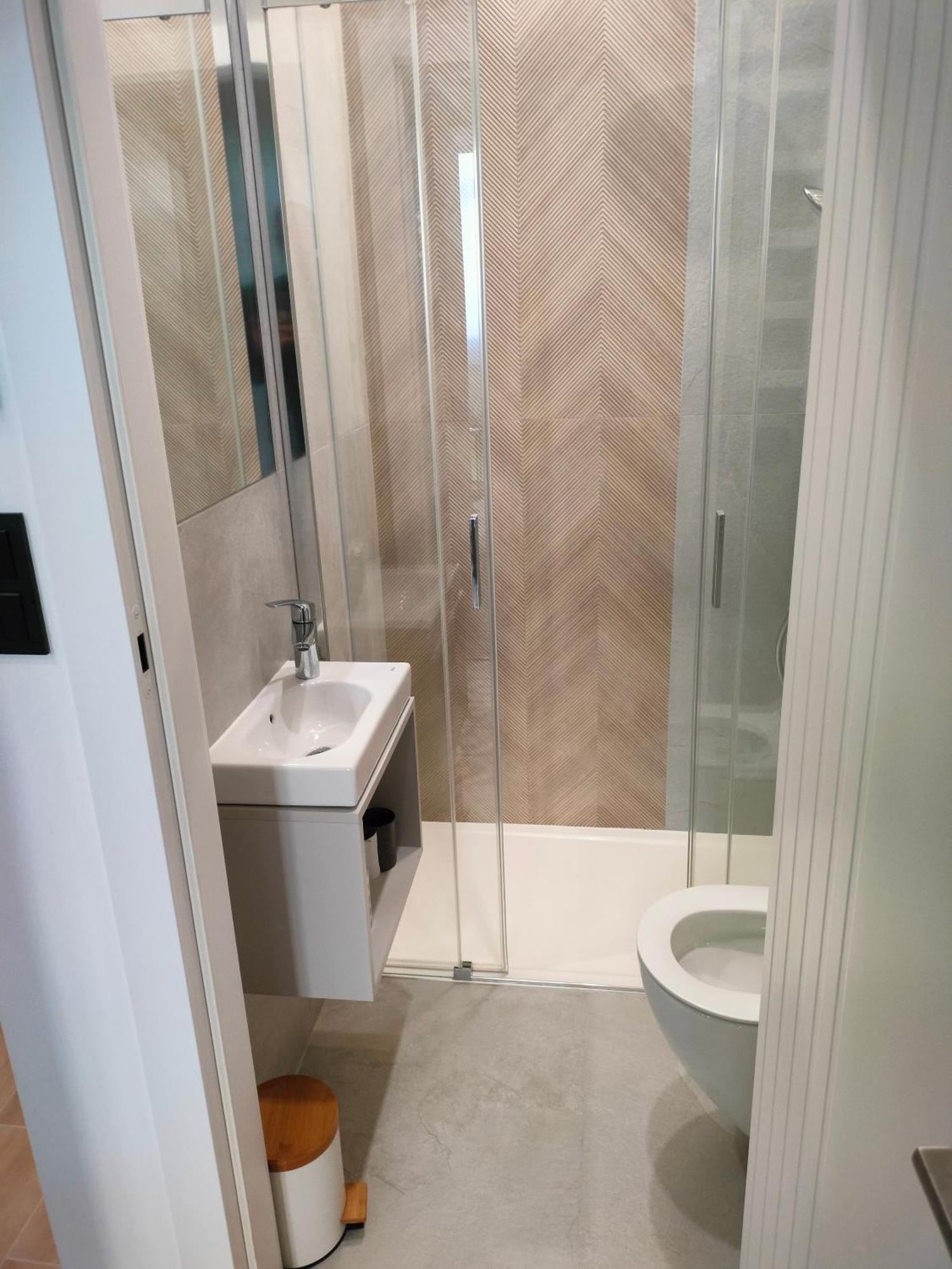Apartament Paradise Zarzadzany Przez Gospodarza Osobe Fizyczna Self Check In Rzeszów Exterior foto